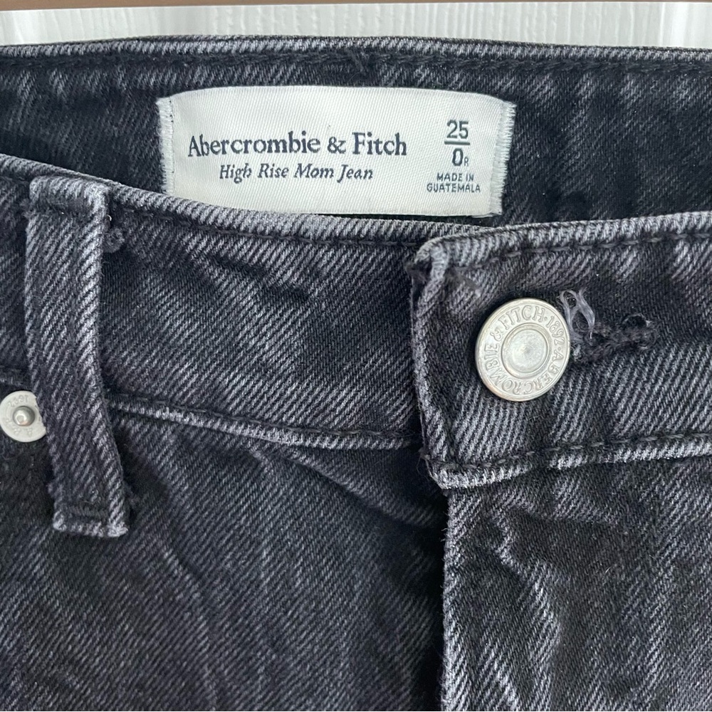 Abercrombie & Fitch Black Distressed Jeans Size 25 - Picture 2 of 3